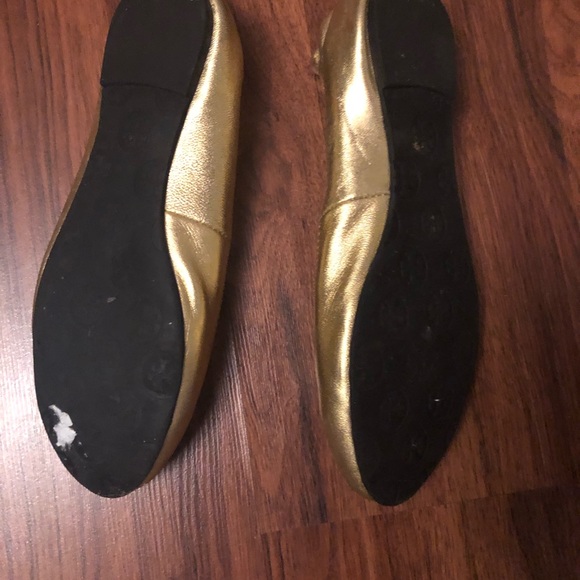 Tory Burch Ballets - Picture 2 of 4